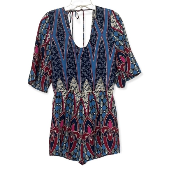 Yetts Los Angeles Womans M Blue Ikat Boho Rustic Western Open Back Short Romper - Picture 1 of 4